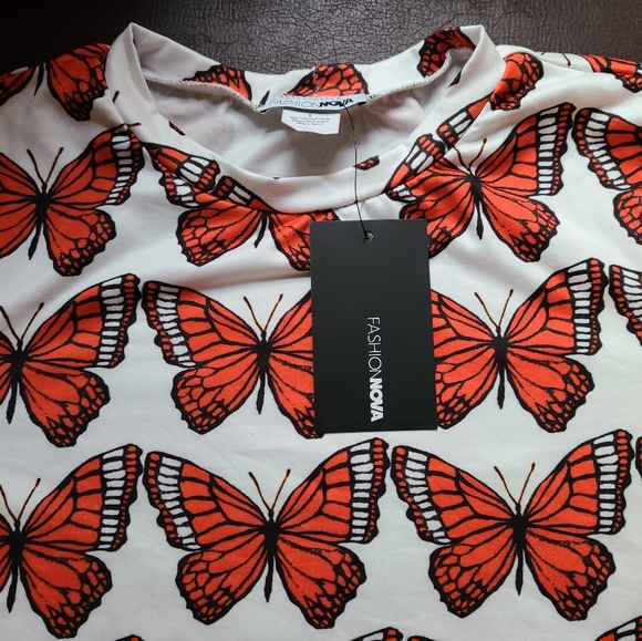 Butterfly crop top - Picture 2 of 2